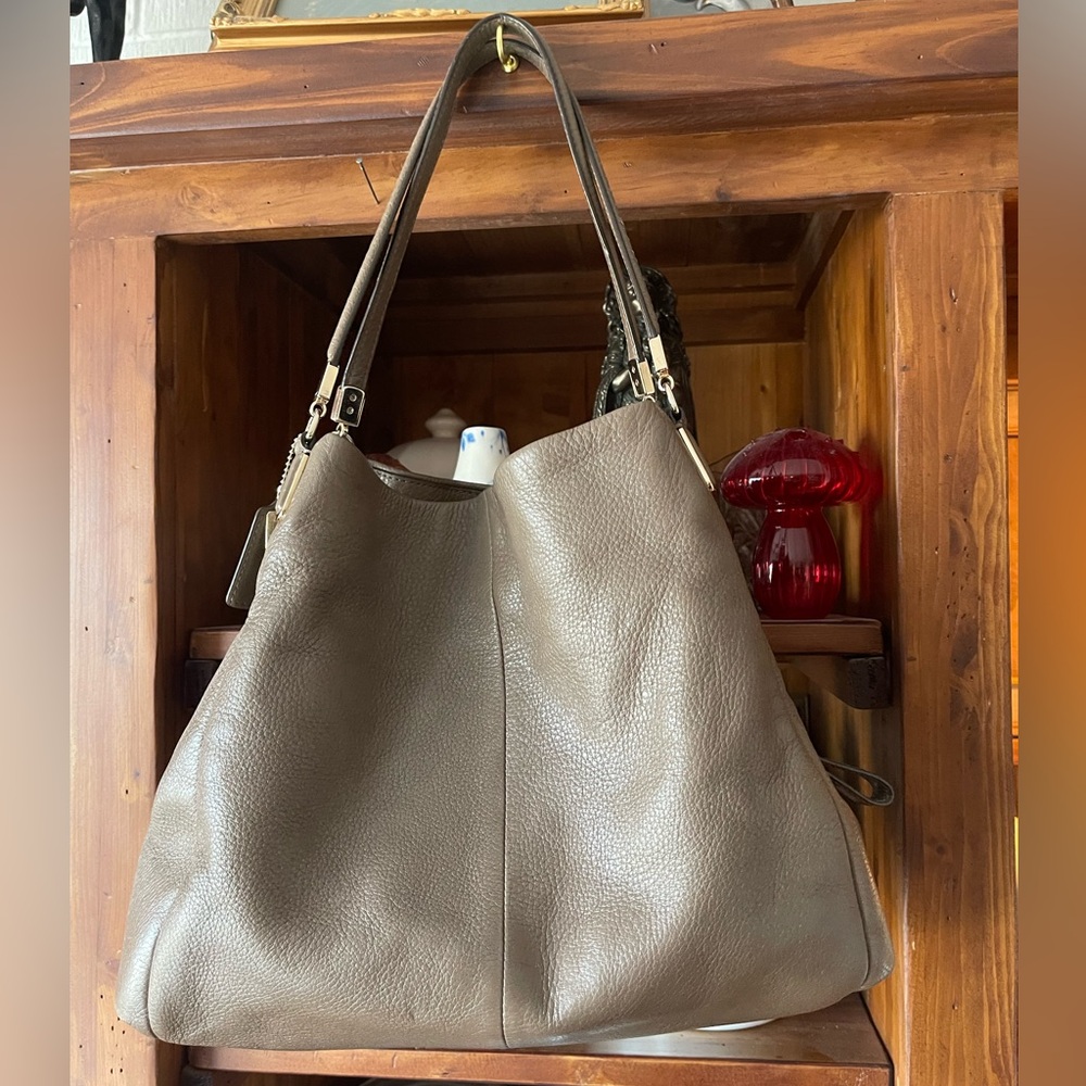 COACH Phoebe Mink Brown Pebble Leather Shoulder Leather Bag -L1381-26224